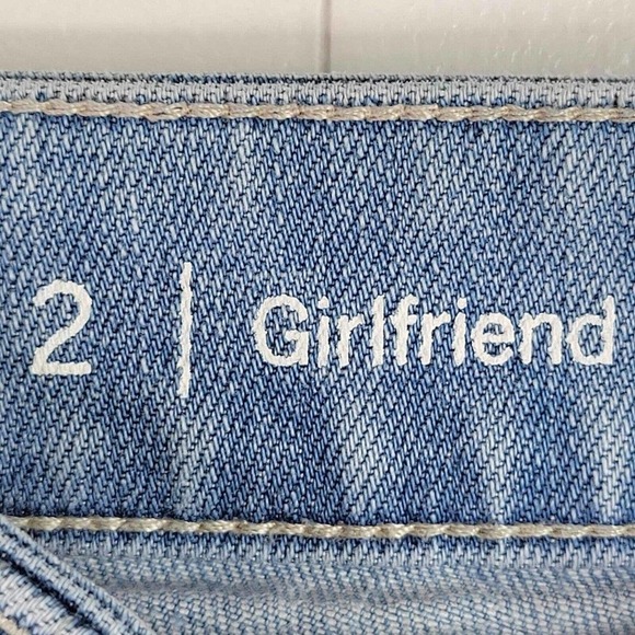 Talbots Jeans Women's Size 2 Blue Light Wash Denim Girlfriend Mid Rise - Picture 7 of 9